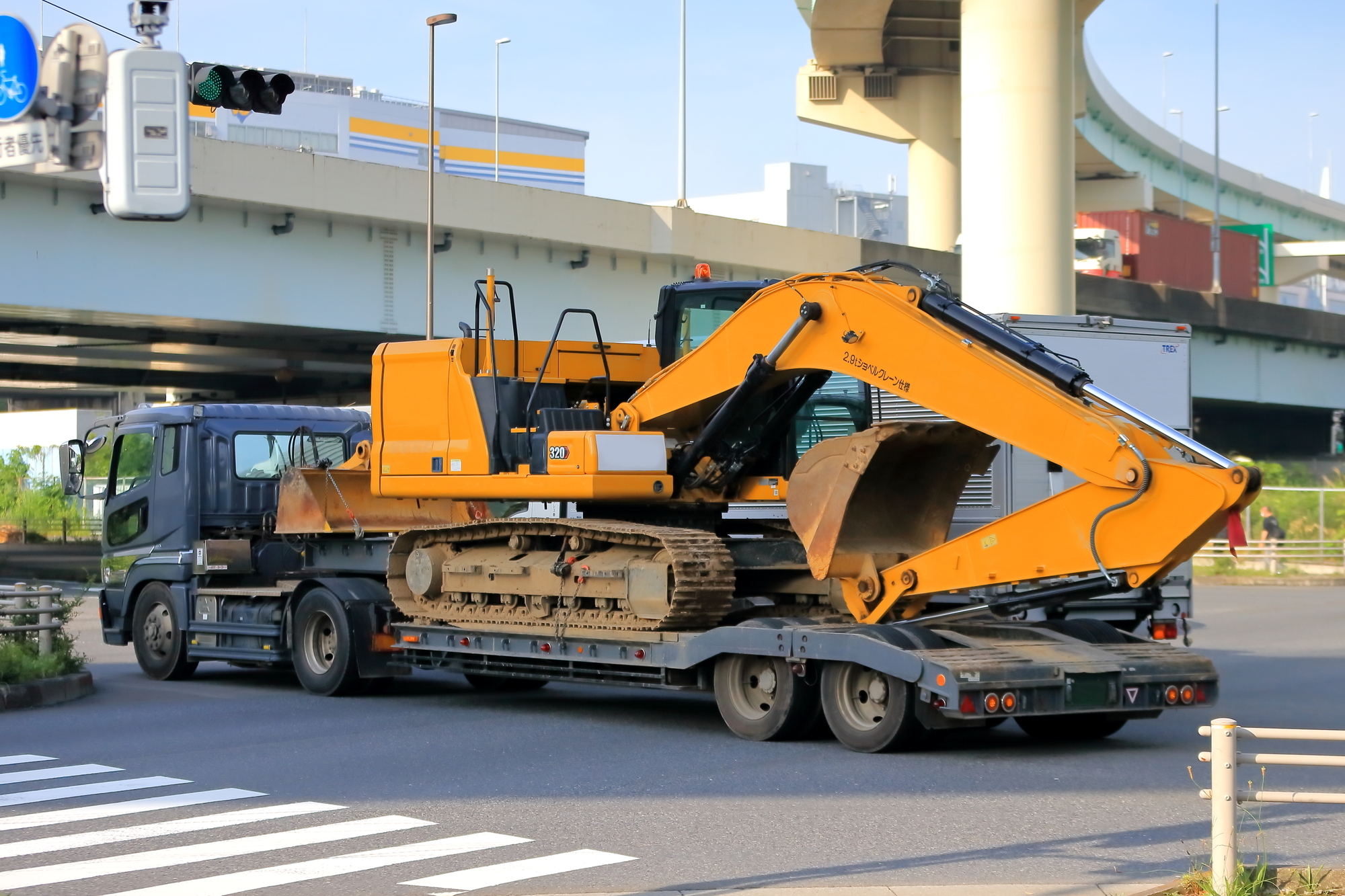難しい荷物にも、しっかり向き合います